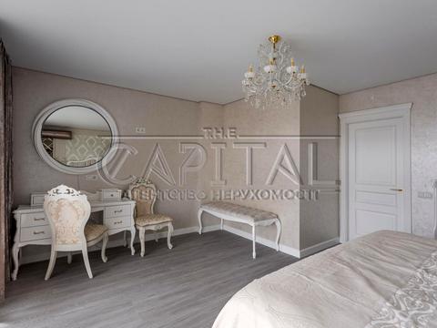 будинок за адресою Осіння вул.