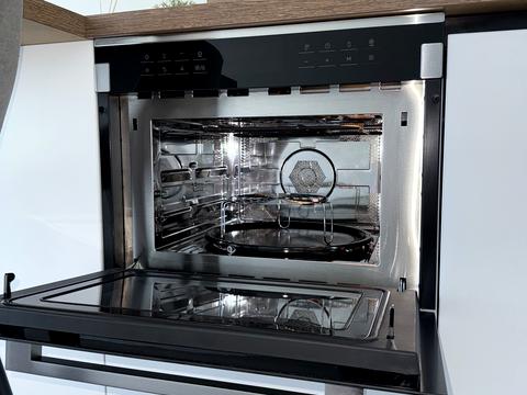 квартира за адресою Соборності просп. (Возз'єднання), 17 к2