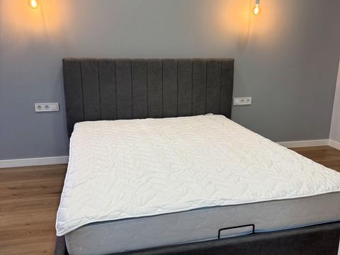 квартира за адресою Соборності просп. (Возз'єднання), 17 к2