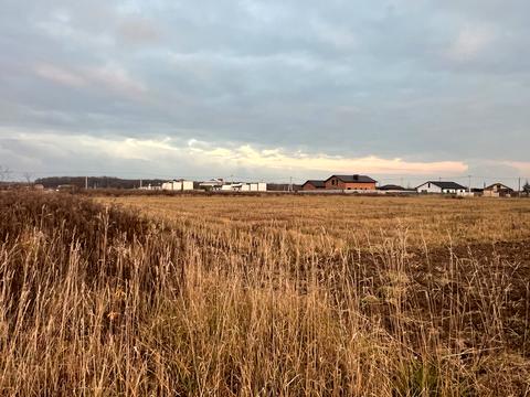 ділянка за адресою Макаренка вул.