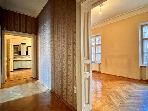 квартира за адресою Гетьмана Петра Дорошенка вул. (), 50