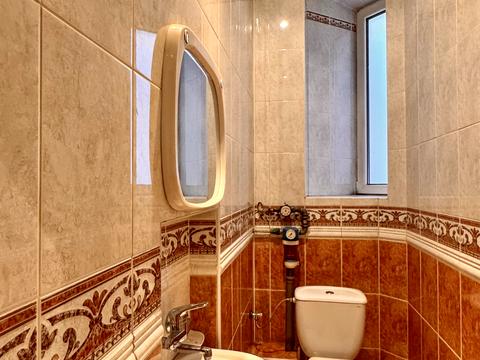 квартира за адресою Гетьмана Петра Дорошенка вул. (), 50