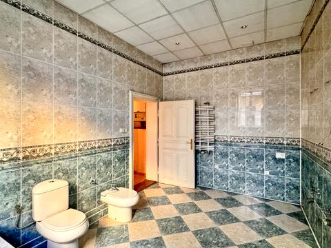 квартира за адресою Гетьмана Петра Дорошенка вул. (), 50