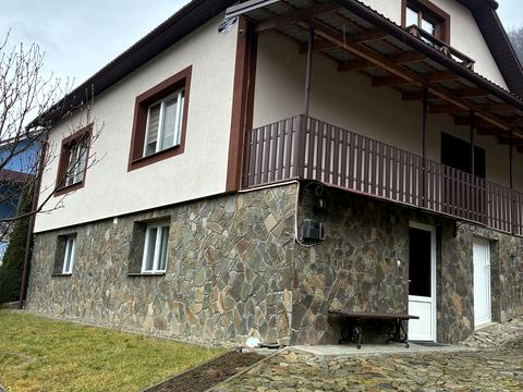 будинок за адресою Грушевського вул.