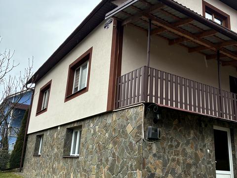 будинок за адресою Грушевського вул.