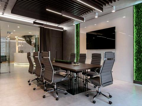 комерційна за адресою Андрія Верхогляда вул. (Михайла Драгомирова), 1-20а