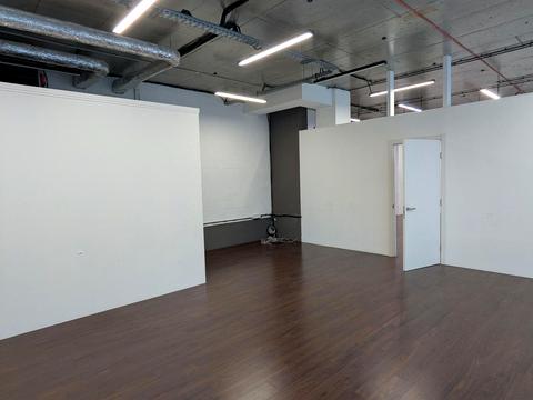 комерційна за адресою Київ, Предславинська вул., 44