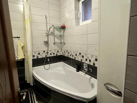 будинок за адресою Грушевського вул.