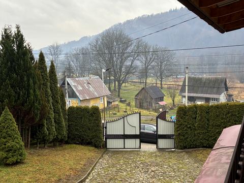 будинок за адресою Грушевського вул.