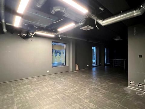 комерційна за адресою Миколи Міхновського бульв. (Дружби народів), 1