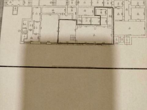 комерційна за адресою Миколи Міхновського бульв. (Дружби народів), 1