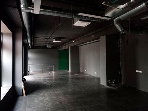 комерційна за адресою Миколи Міхновського бульв. (Дружби народів), 1