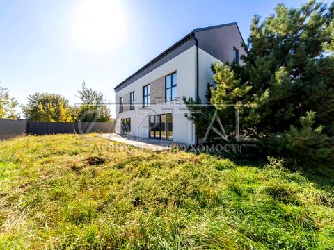 будинок за адресою Абрикосова вул.