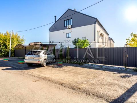 будинок за адресою Абрикосова вул.