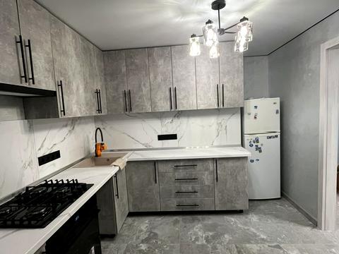 квартира за адресою Героїв України просп. (Героїв Сталінграду), 1б/1