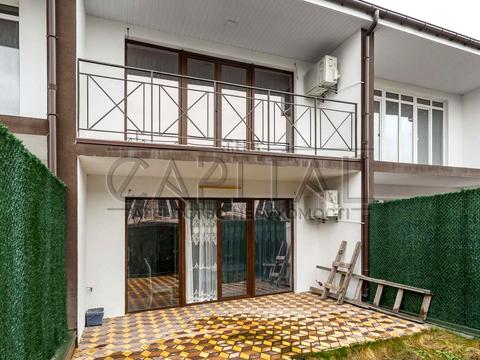 будинок за адресою Щаслива, 2