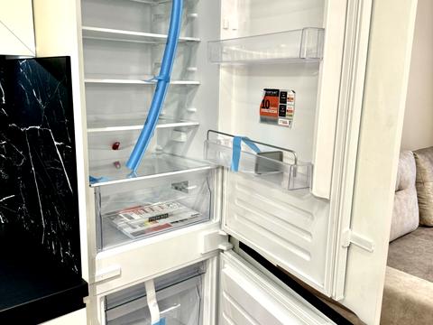 квартира за адресою Михайла Максимовича вул. (Онуфрія Трутенка), (Будинок «Віндзор»)