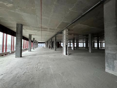 комерційна за адресою Причальна вул., 14