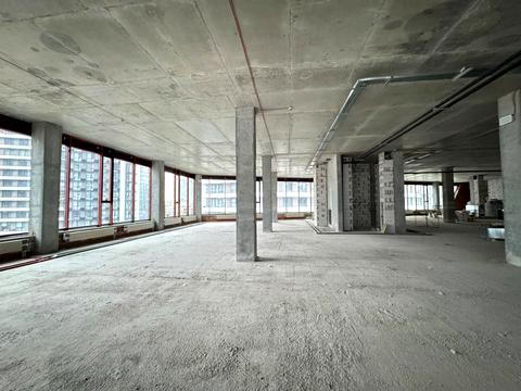 комерційна за адресою Причальна вул., 14