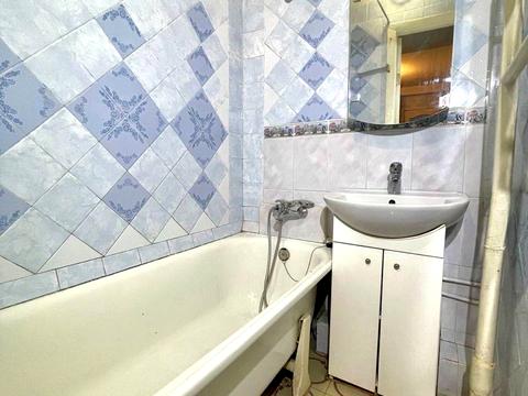 квартира за адресою Братиславська вул., 38