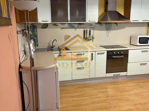 квартира за адресою Саперно-Слобідська вул., 8