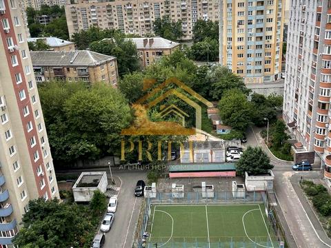 квартира за адресою Саперно-Слобідська вул., 8