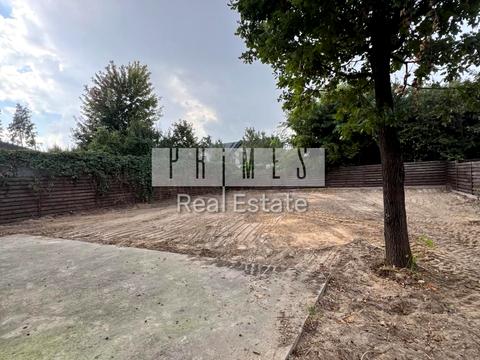 дом по адресу Паркова вул.