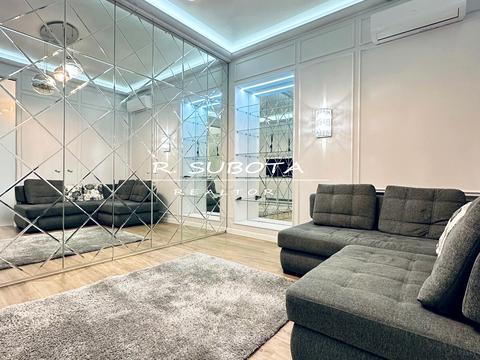 квартира за адресою Михайла Грушевського вул. (Карла Лібкнехта), 3-Б