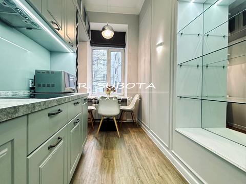 квартира за адресою Михайла Грушевського вул. (Карла Лібкнехта), 3-Б