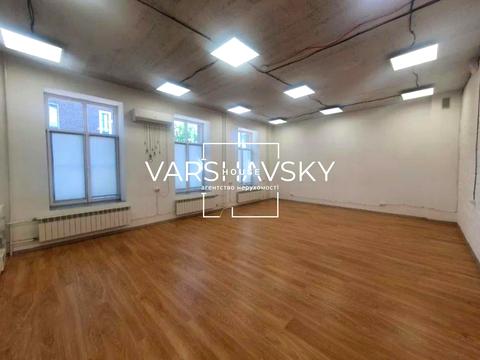 комерційна за адресою Кожум'яцька вул., 10А