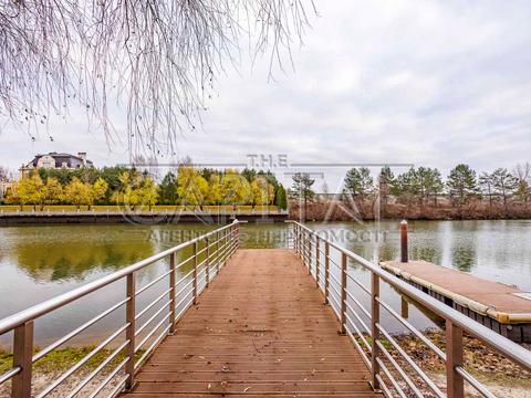 будинок за адресою Бобровая, 2