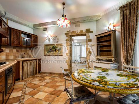 будинок за адресою Бобровая, 2