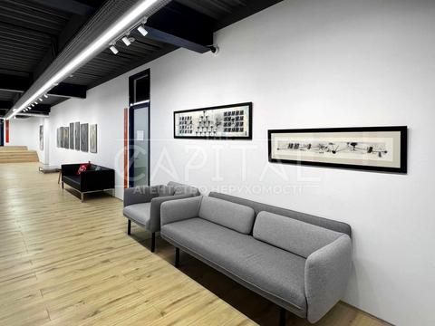 комерційна за адресою Шота Руставелі вул., 10