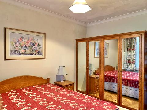 квартира за адресою Татарська вул., 20