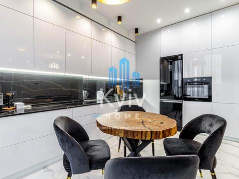 квартира по адресу Джона Маккейна ул. (Кудри Ивана), 26