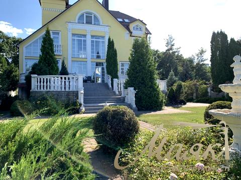 будинок за адресою Лугова вул.