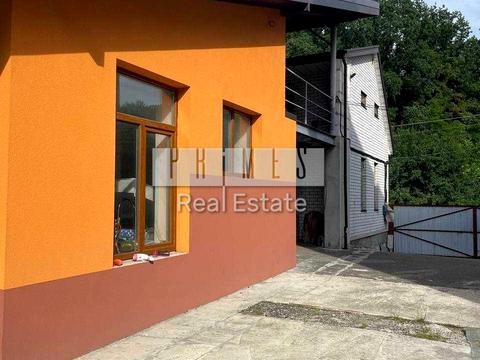 будинок за адресою Богдана Хмельницького вул.