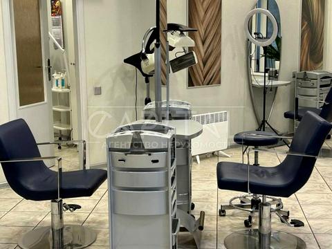 комерційна за адресою Петра Григоренка просп., 1-Б