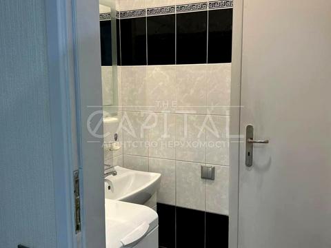 комерційна за адресою Петра Григоренка просп., 1-Б