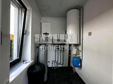 будинок за адресою 49-та Садова вул.