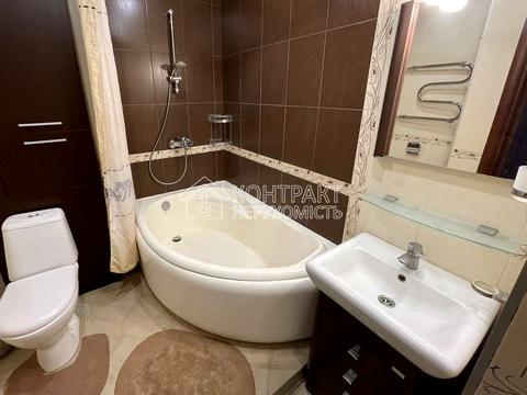 квартира за адресою Поздовжня вул., 3б