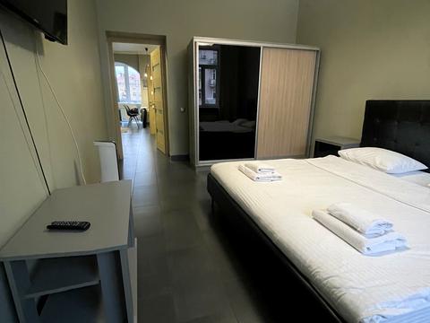 квартира за адресою Гетьмана Павла Скоропадського вул. (Льва Толстого), 8-А