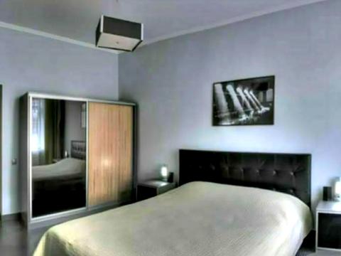 квартира за адресою Гетьмана Павла Скоропадського вул. (Льва Толстого), 8-А