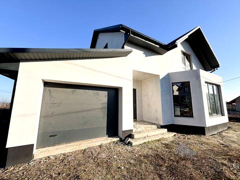 будинок за адресою Кришталева