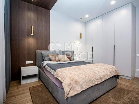 квартира за адресою Богдана Хмельницького вул., 58-А