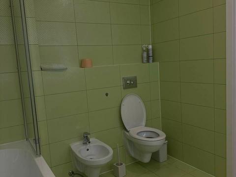 квартира за адресою Анни Ахматової вул., 13