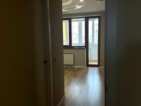 квартира за адресою Анни Ахматової вул., 13