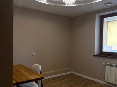 квартира за адресою Анни Ахматової вул., 13