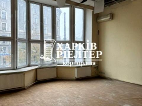 квартира за адресою Павлівський майдан пл. (Рози Люксембург майдан), 10