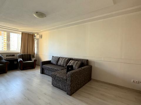 квартира за адресою Павла Тичини просп., 6